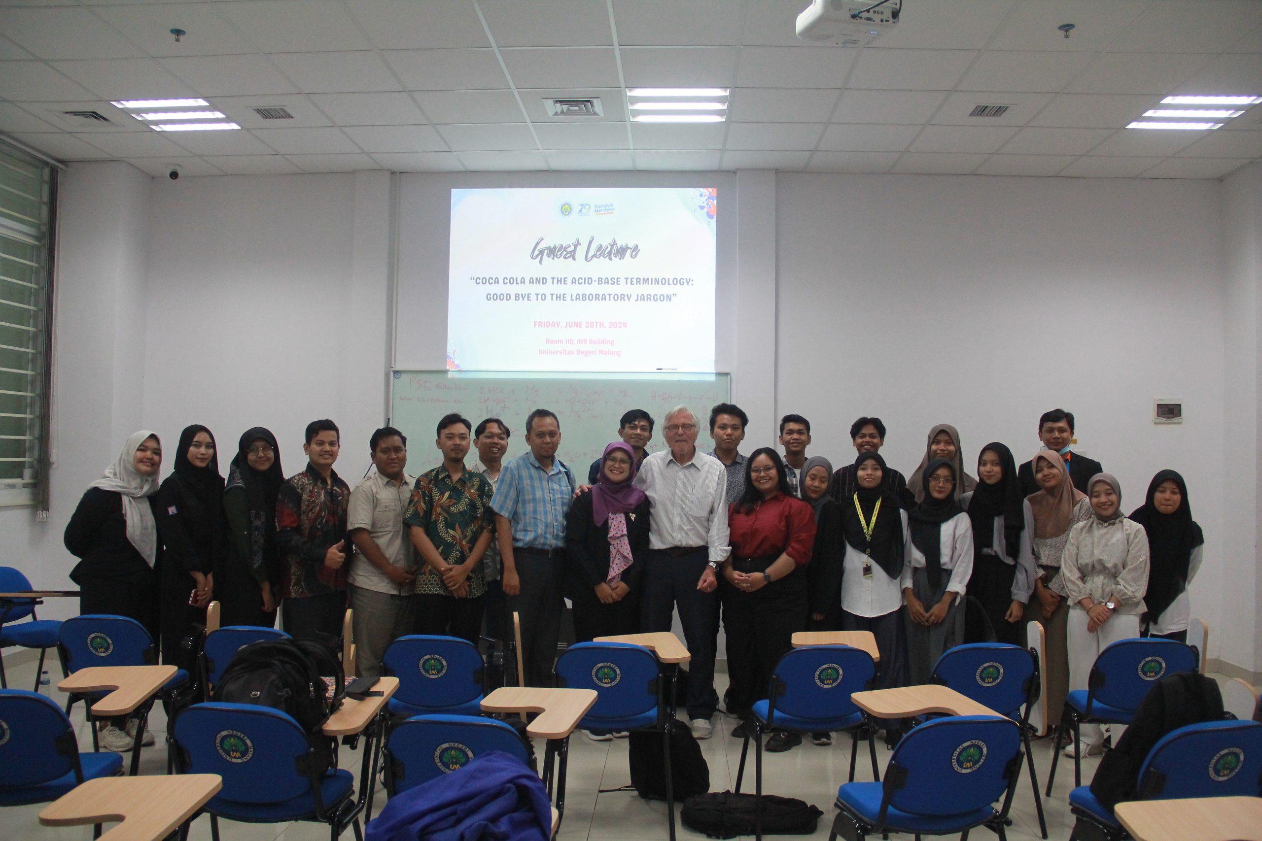 Guest Lecture with Prof. Hans-Dieter Barke: Coca Cola and The Acid-Base Terminology “Goodbye to The Laboratory Jargon”