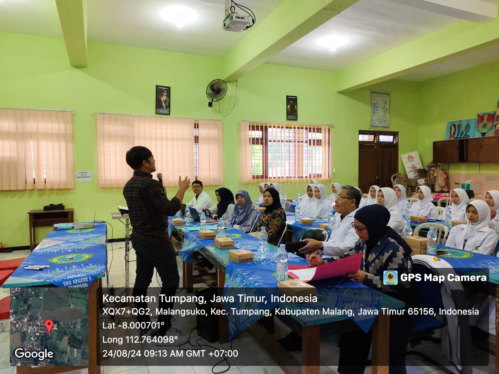 PENGABDIAN KEPADA MASYARAKAT: STRATEGI MEMBANGUN JIWA WIRAUSAHA SISWA SMA NEGERI 1 TUMPANG MELALUI PELATIHAN KEWIRAUSAHAAN