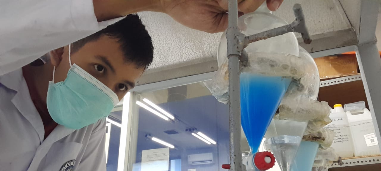Mahasiswa Departemen Kimia Berkontribusi dalam Analisis Kualitas Air di PT. Sucofindo Surabaya