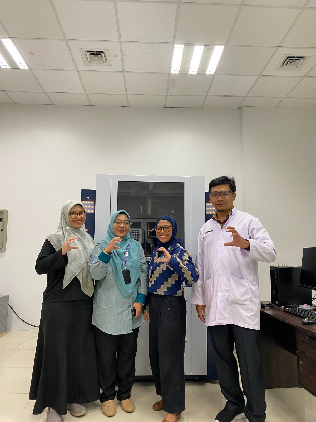 Kolaborasi Riset UM dan UMT: Memodifikasi MIL-100(Fe) untuk Teknologi Adsorpsi Ramah Lingkungan